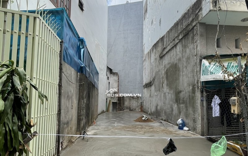 Bán Nhà  Cộng Hòa , P.13, Q. Tân Bình, HCM, 77m2,  10.5 tỷ